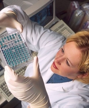 Foto di una ricercatrice Foto di una ricercatrice